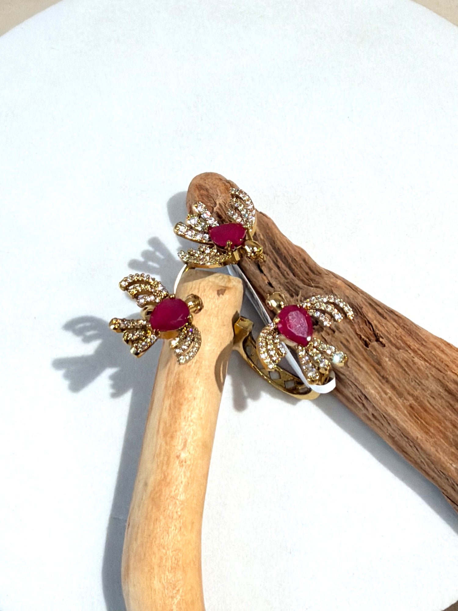 Gold Tone Bird Motif Ring